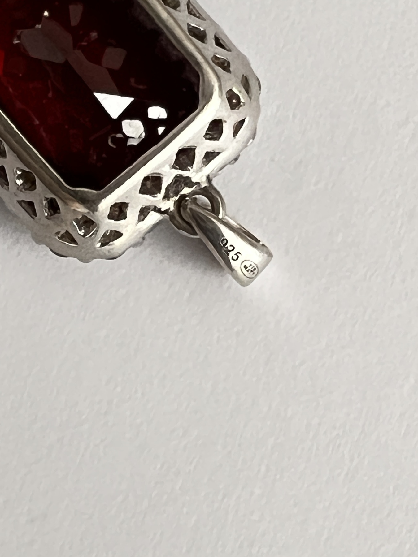 Pendentif Halo argent rouge rubis Maty  4