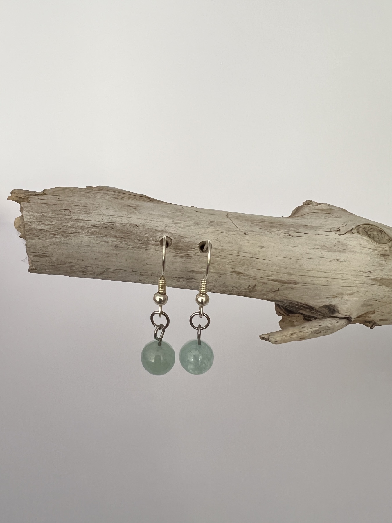 Boucles d'oreilles argentées perles Aigue marine