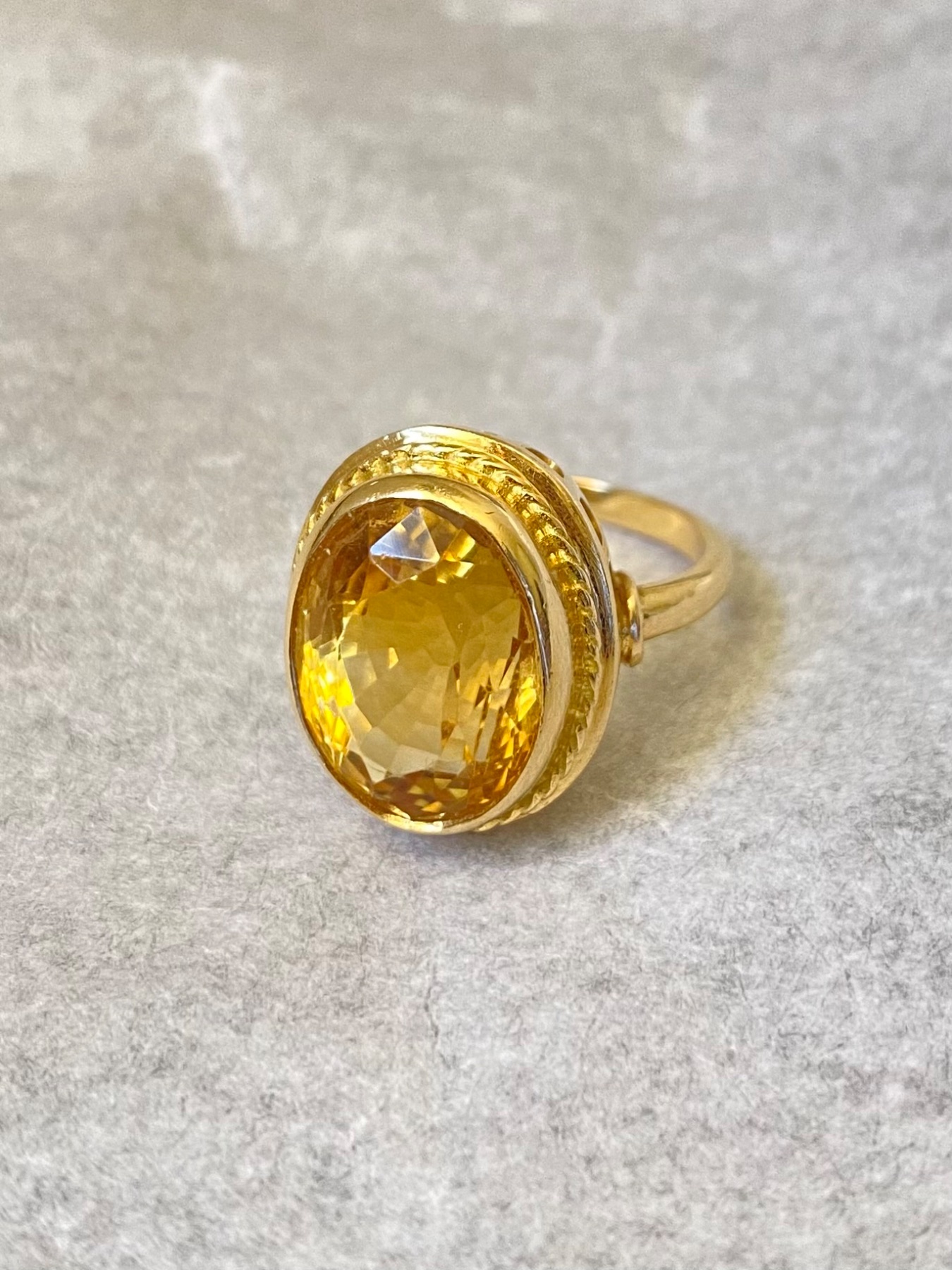 Bague cocktail citrine miel or jaune