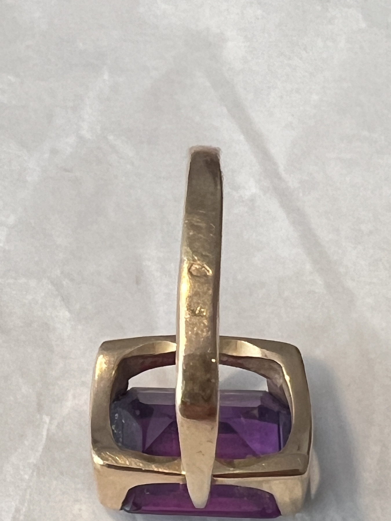 Bague cocktail améthyste or jaune  2