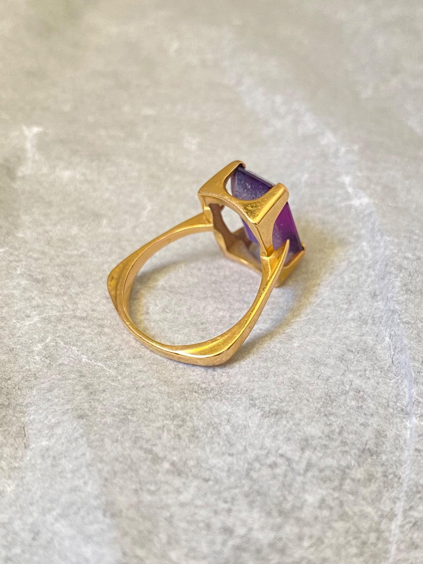 Bague cocktail améthyste or jaune  3