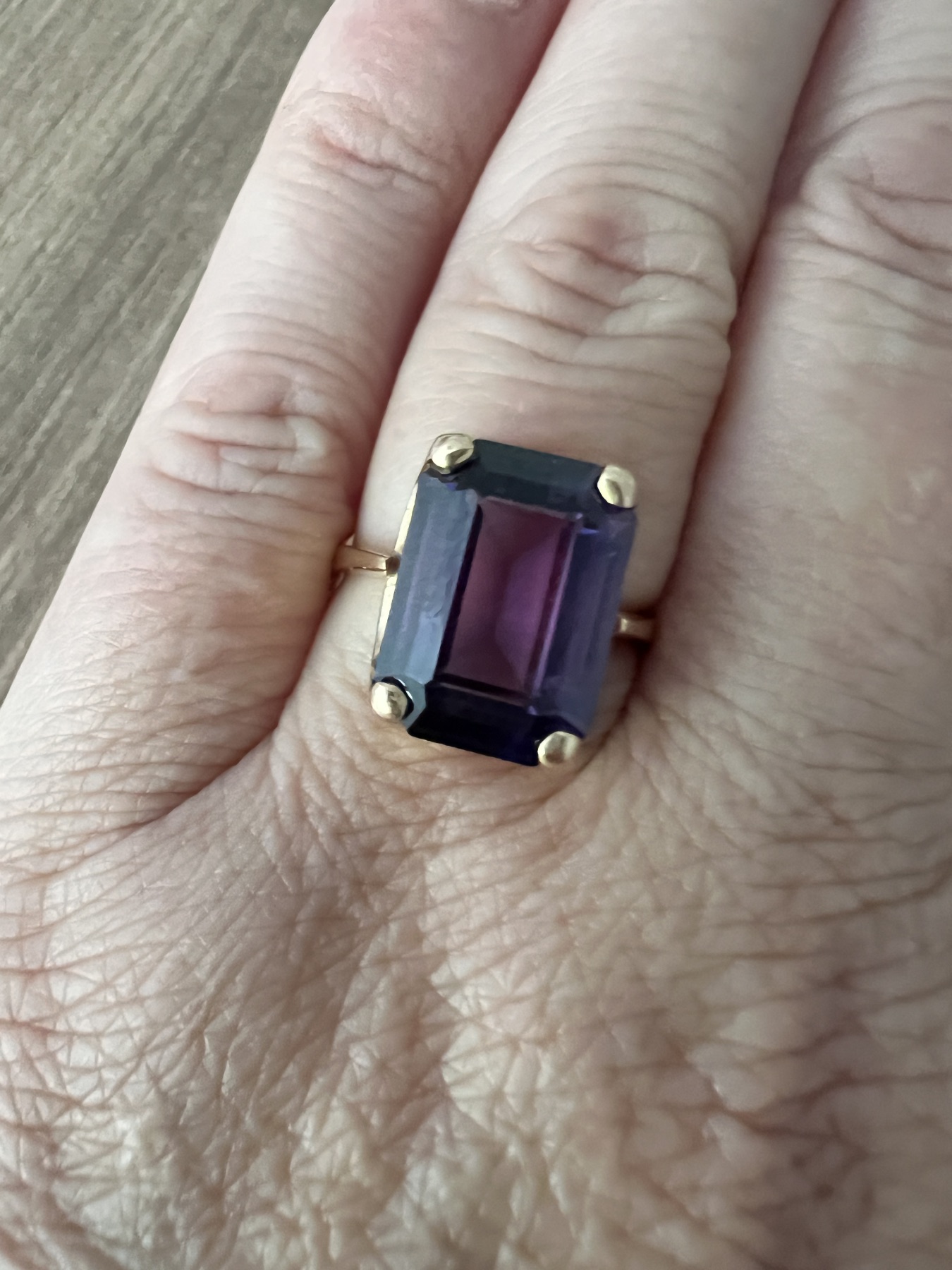 Bague cocktail améthyste or jaune  4