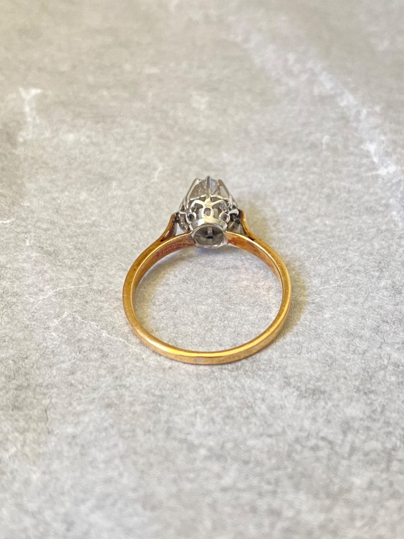 Bague solitaire or 18 carats diamant 4