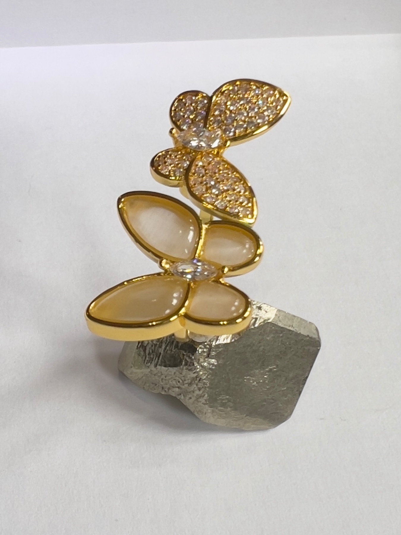 Bague dorée papillon 3