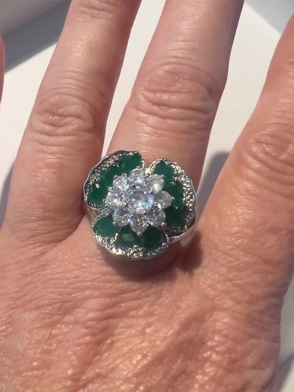 Bague argentée fleur green