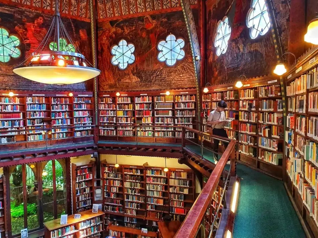 What courses do we offer at our Oxford Summer Program?