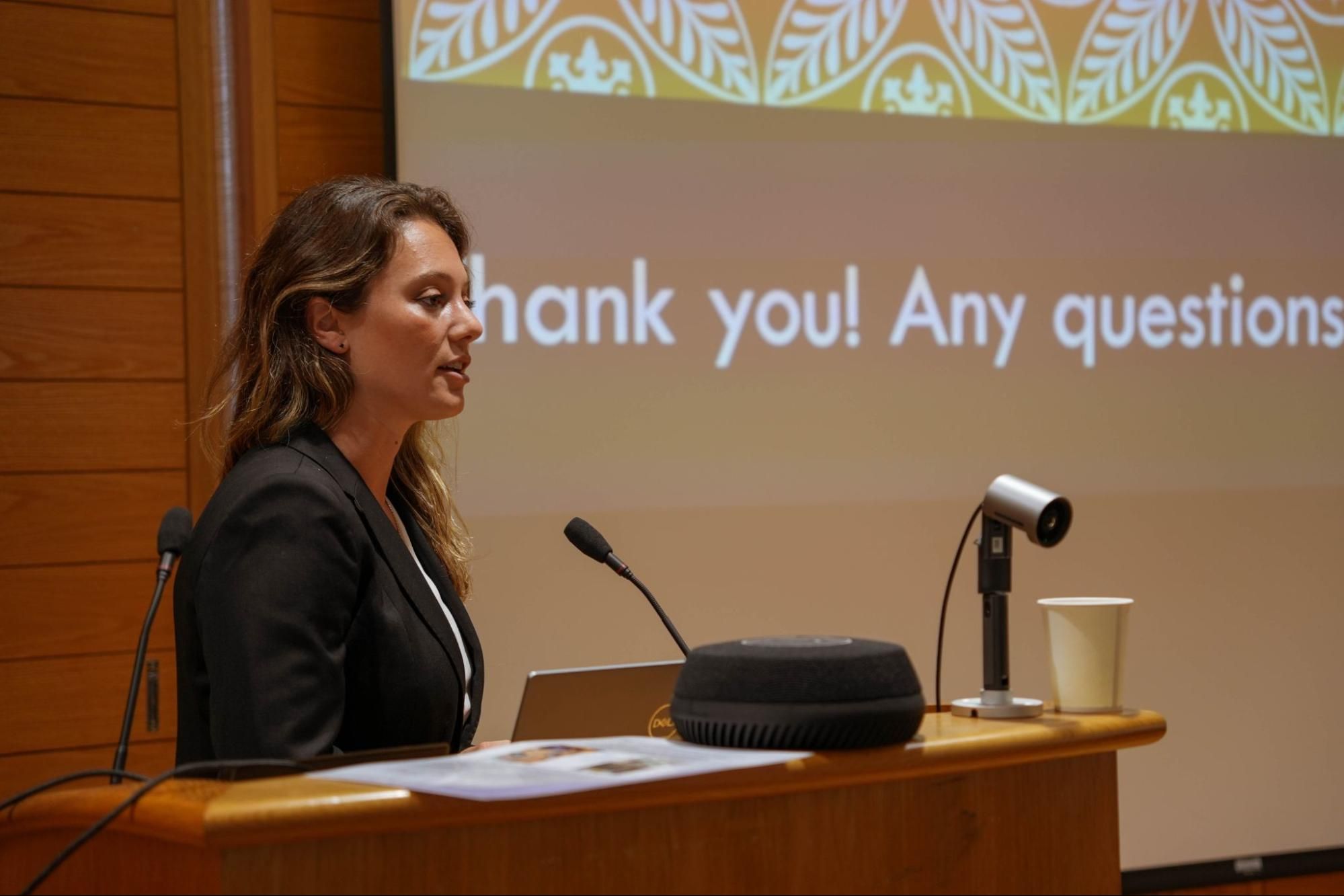 Oxford Summer Program lecturer delivers an AI-focused talk to student groups aged 12–15 and 16–18 at Tuzaki Theater Hall, St Anne’s College, University of Oxford.