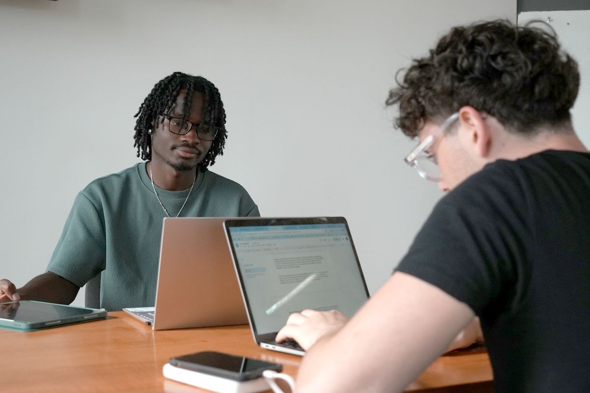 Oxford Tutors deliver online mentorship in 30 subjects, supporting students with EPQ, IB, academic writing, and essay publishing through personalized guidance.