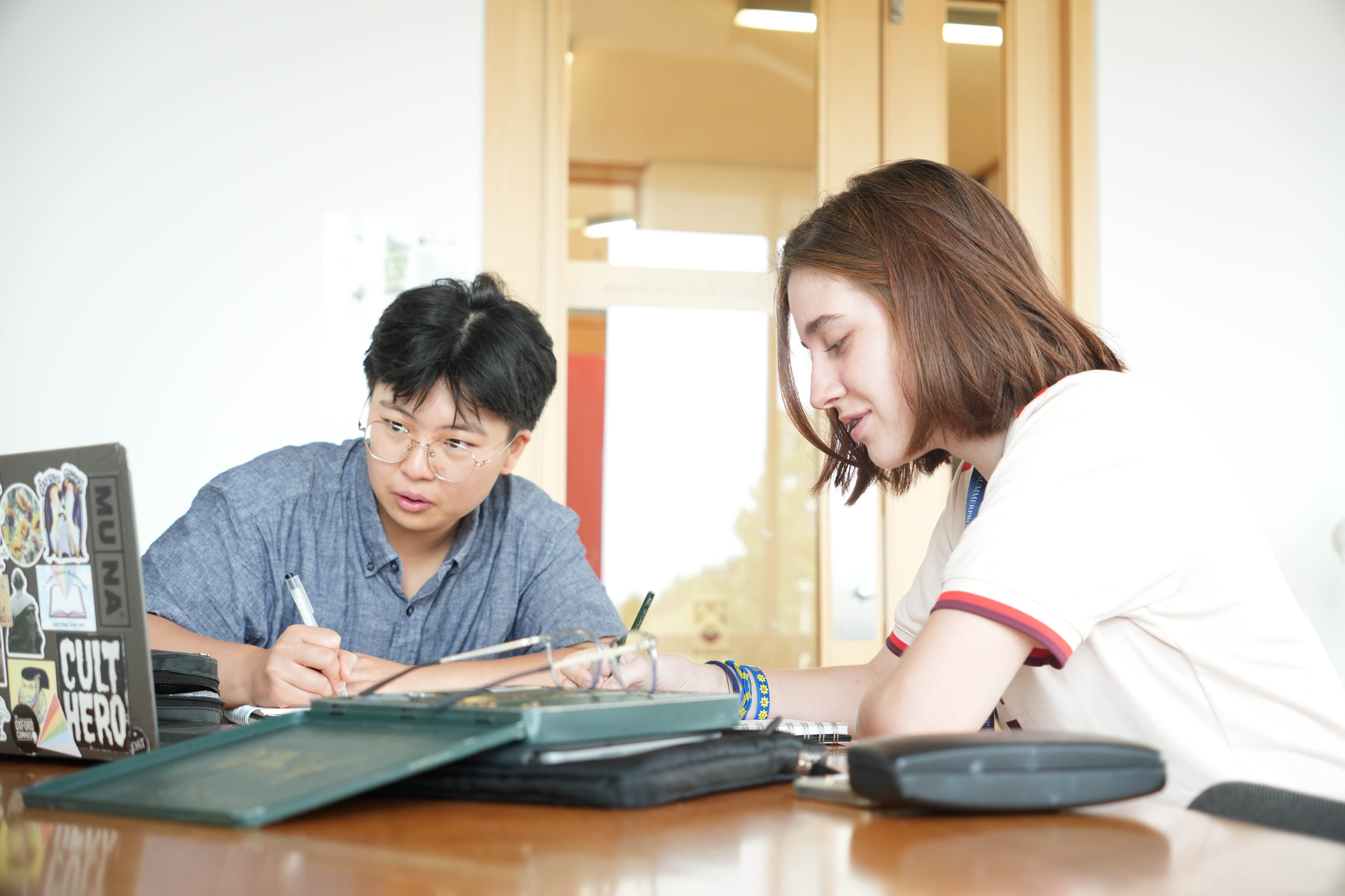 How to Write an EPQ Introduction?