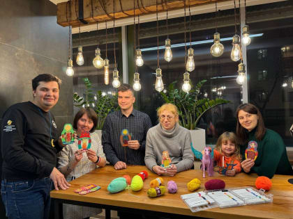 Создание мозаики, роспись игрушек и ткачество: самарцев с ограниченными возможностями здоровья и волонтеров приглашают к участию в творческих мастер-классах