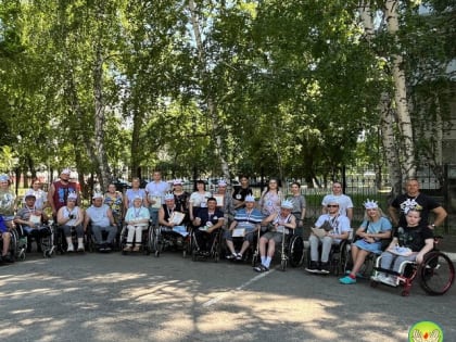 В тольяттинском социально-оздоровительном центре «Преодоление» проходит реабилитационный заезд для колясочников