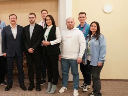 Самарская и сербская делегация подружились на Всемирном фестивале молодежи в Сочи