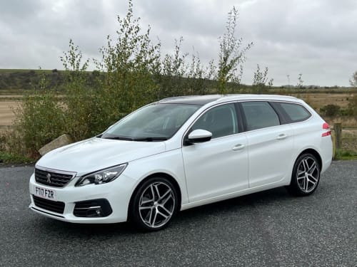 Peugeot 308 под наем в Бургас