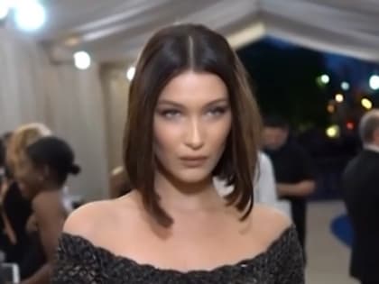 Страдающая от неизлечимой болезни Белла Хадид пожаловалась на психические проблемы