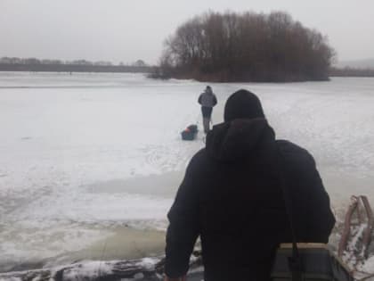 Сотрудники водно-спасательной станции городского округа Кашира напоминает об опасности тонкого льда