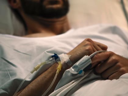 Неизвестный вирус выкашивает туристов на популярном у россиян курорте