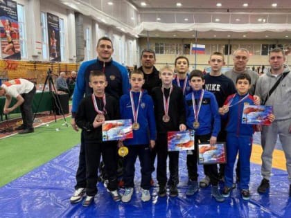 Юные подольские борцы завоевали медали первенства ЦФО по греко-римской борьбе