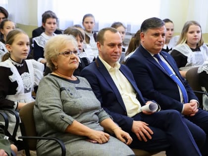 В Воскресенске открыты ещё две парты Героев