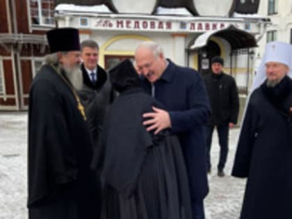 Лукашенко опроверг слухи о своем здоровье и пообещал жить дальше