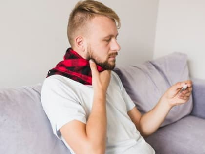 Доктор Абакумов рассказал, как распознать ангину