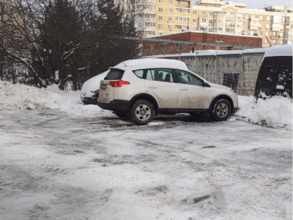 В Звенигороде почистили от снега и наледи проезд Ветеранов