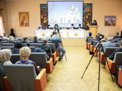 Епископ Кирилл принял участие в торжествах по случаю годичного актового дня Николо-Угрешской духовной семинарии