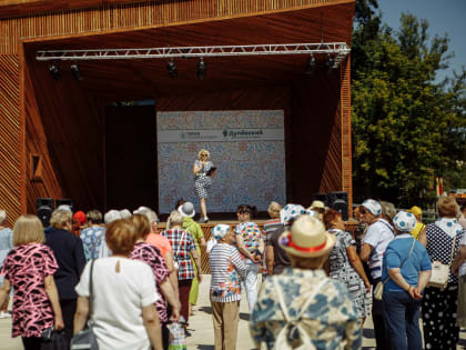 Фестиваль «Танцы.Танцы.Танцы» собрал в Ликино-Дулёве более 100 активных долголетов