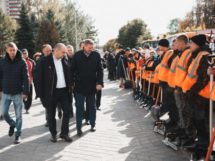 В Лосино-Петровском округе прошёл смотр коммунальной техники.