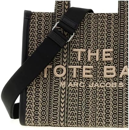 Vue 4 de Marc Jacobs The Medium