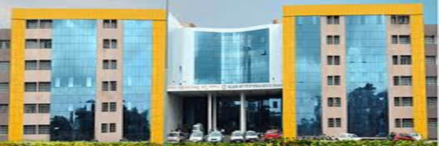 Featured image of college