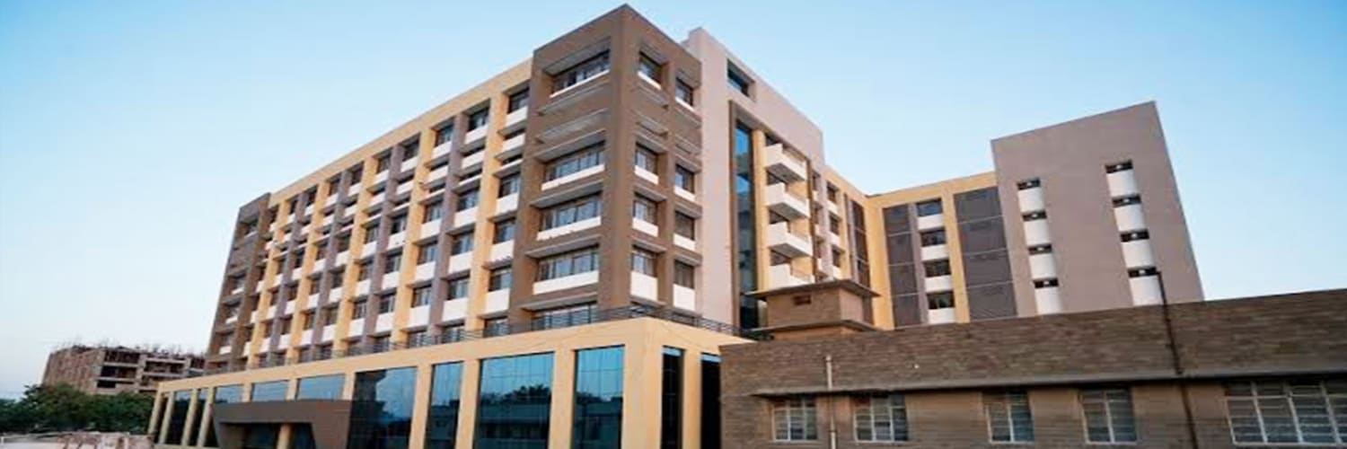 Featured image of college