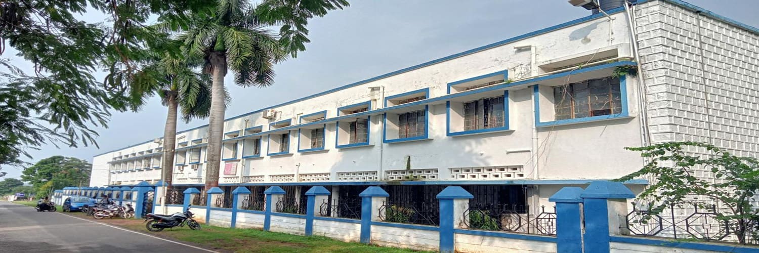 Featured image of college