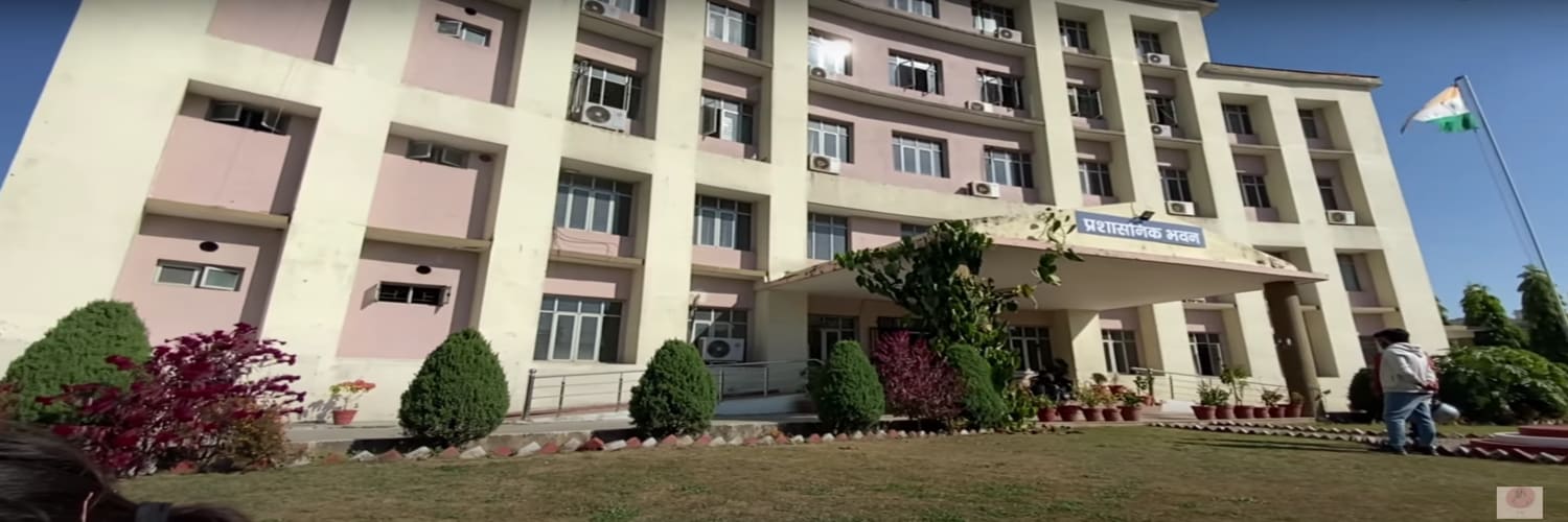 Featured image of college