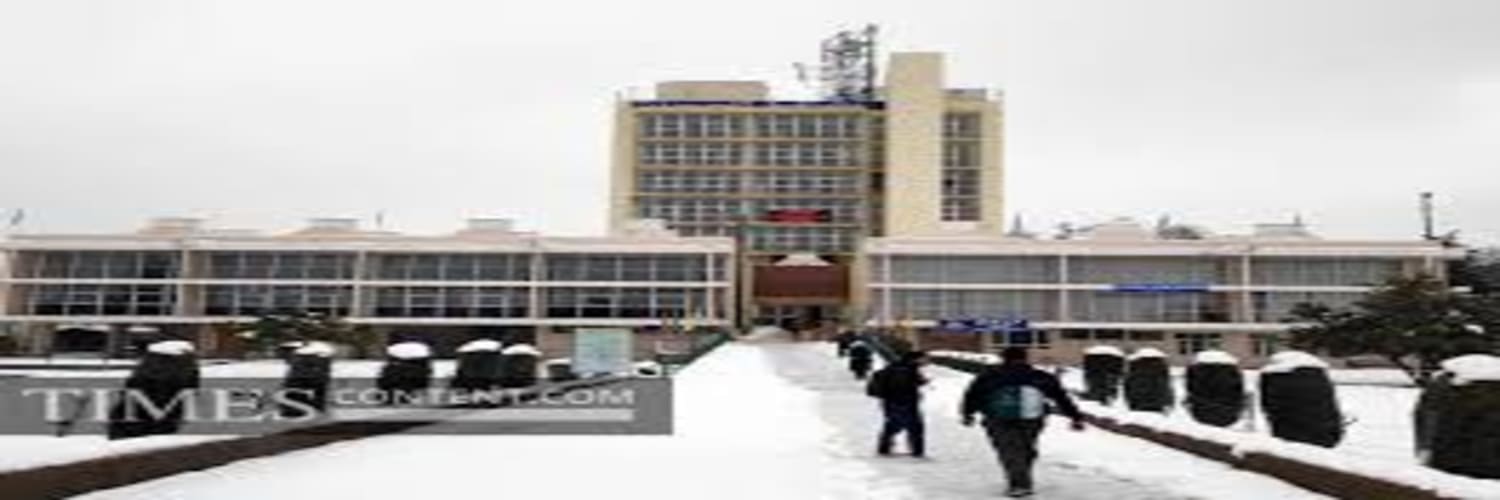 Featured image of college