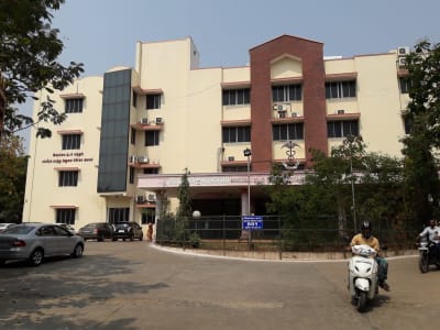 College Campus Image