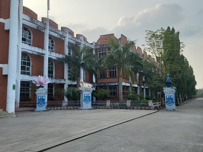 College Campus Image