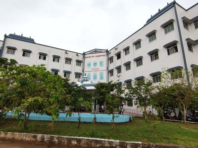 College Campus Image