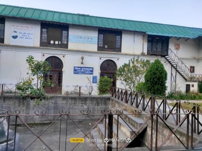 College Campus Image