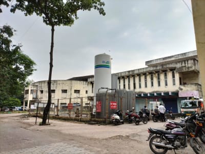 College Campus Image