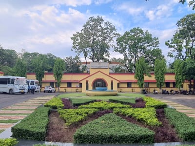 College Campus Image