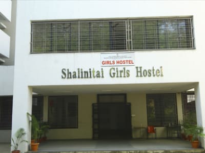 College Campus Image