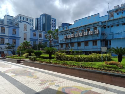 College Campus Image