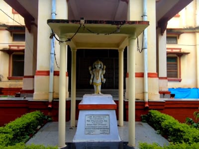 College Campus Image