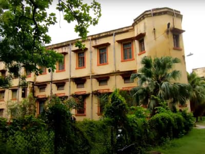 College Campus Image