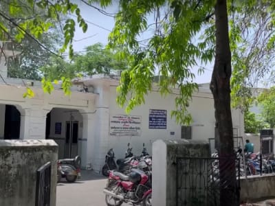 College Campus Image