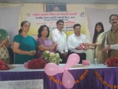 College Campus Image