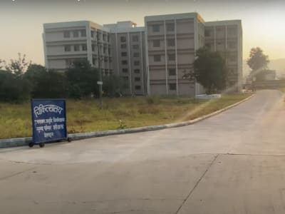 College Campus Image