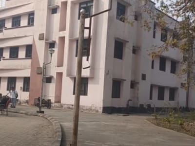 College Campus Image