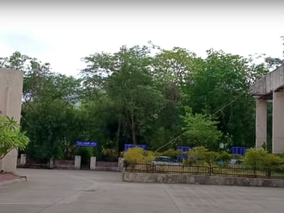 College Campus Image