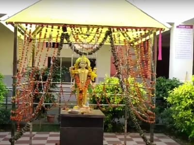 College Campus Image